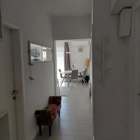 Nora Apartmán *